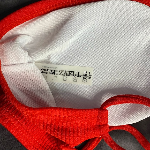 Zaful Bandeau Bikini Top - Size Medium - Picture 3 of 3